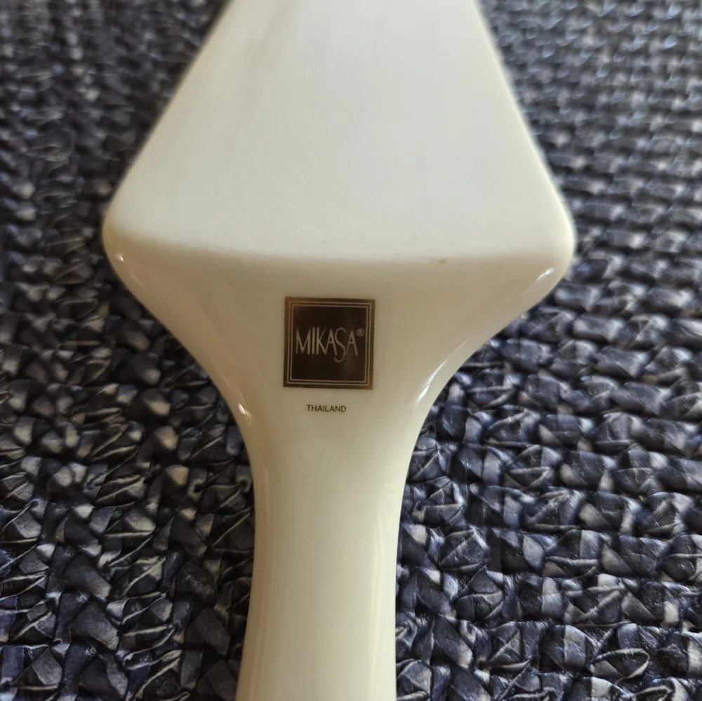 Mikasa Palatial Holly Gold Ceramic Cake Server